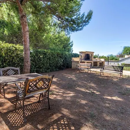Azzurra Villa *