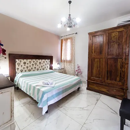 Azzurra Villa *